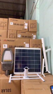 Đèn năng lượng mặt trời 1000W JD-1000